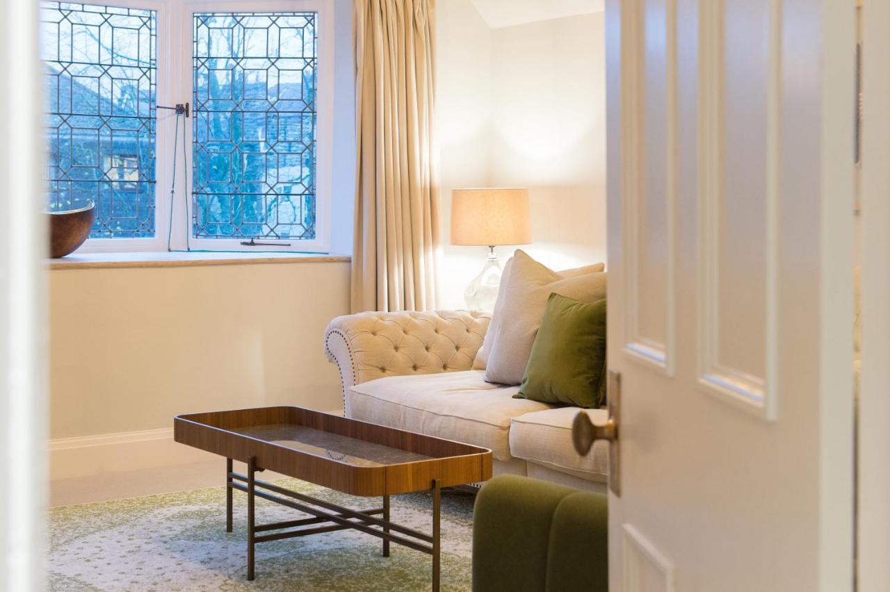 The Tower By Harrogate Serviced Apartments Ngoại thất bức ảnh