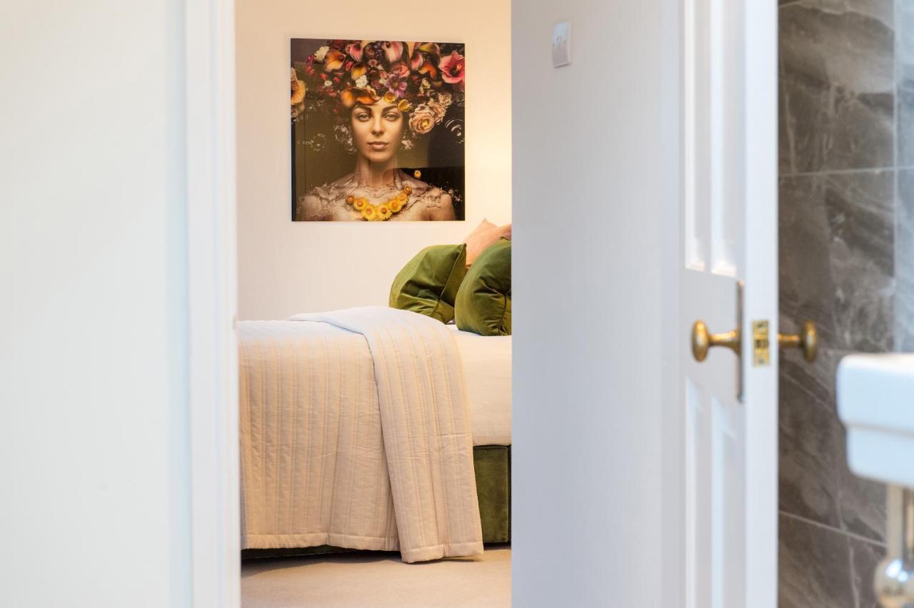 The Tower By Harrogate Serviced Apartments Ngoại thất bức ảnh