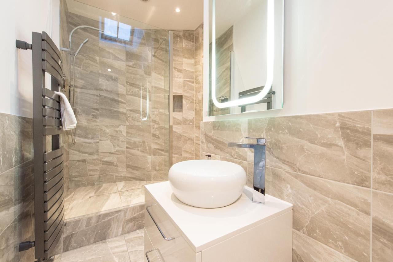 The Tower By Harrogate Serviced Apartments Ngoại thất bức ảnh