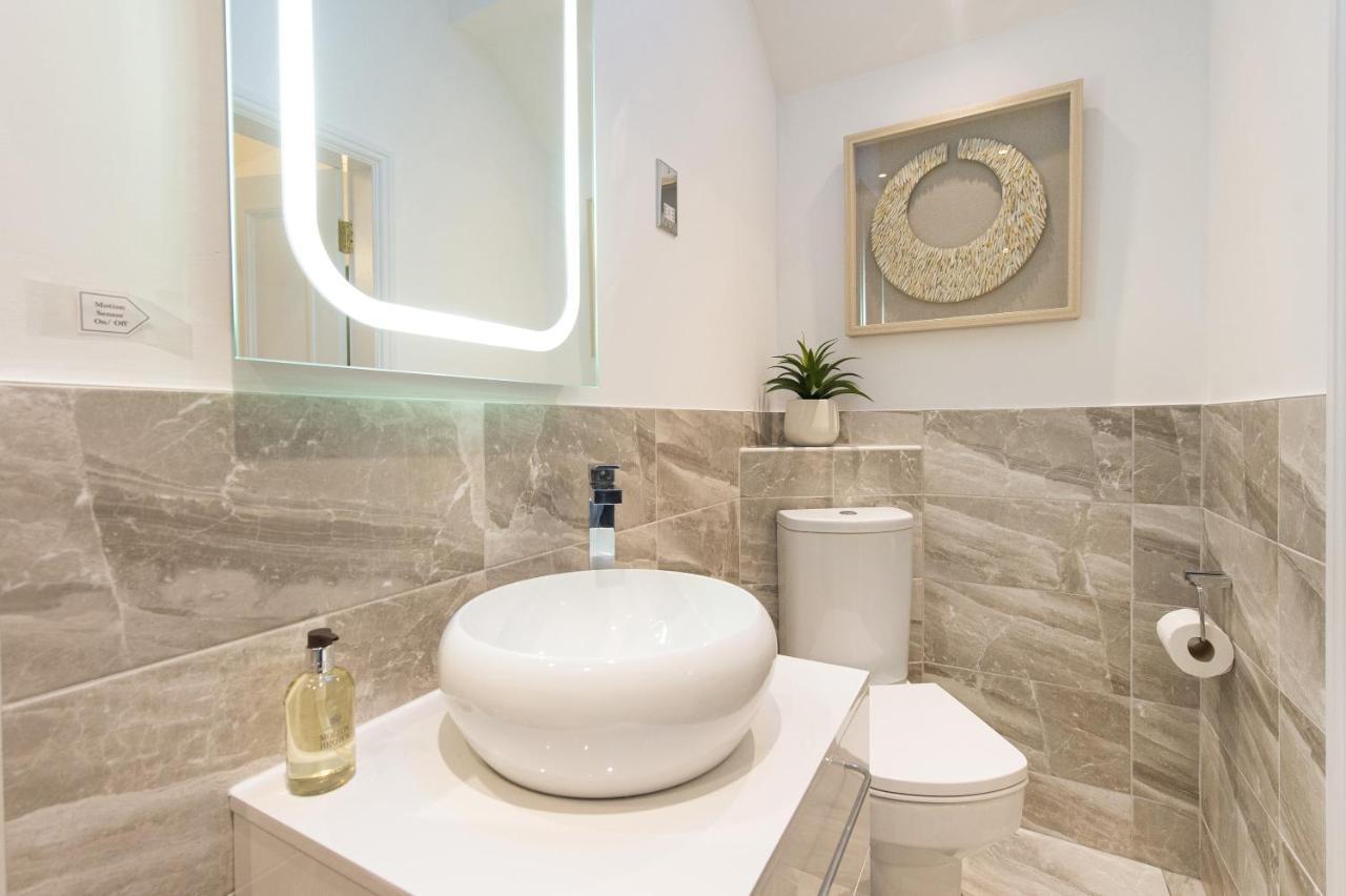 The Tower By Harrogate Serviced Apartments Ngoại thất bức ảnh